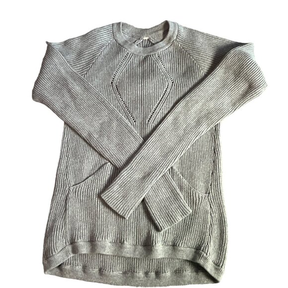 LuluLemon Womens Gray Long-Sleeve Knit Sweater With Pockets and thumb hole No Si - Picture 1 of 3